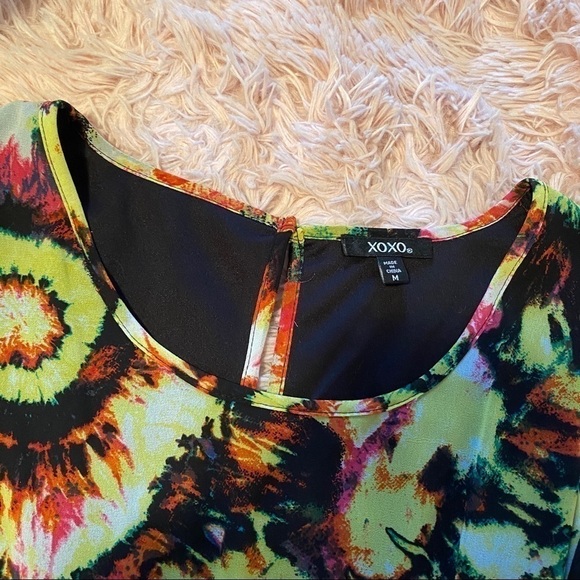 Xoxo Colorful Design Black Sleeveless Dress with High Neck - Picture 3 of 4